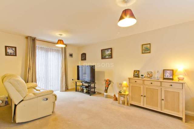  Image of 5 bedroom Detached house for sale in York Close Carbrooke Thetford IP25 at York Close Carbrooke Thetford, IP25 6GT
