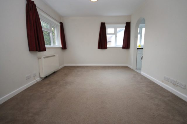 1 Bedroom Flat To Rent In Broyle Road Chichester Po19