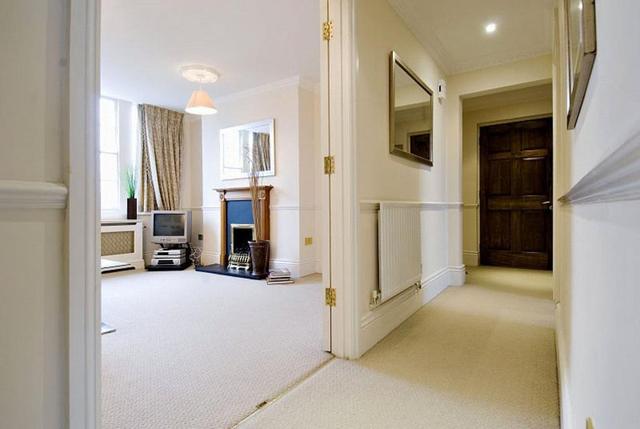  Image of 2 bedroom Flat to rent in Hanson Street London W1W at Hanson Street, Fitzrovia, W1W