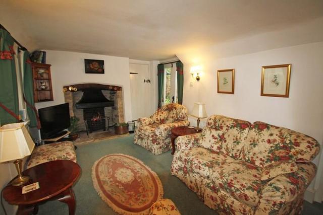  Image of 2 bedroom Cottage for sale in East Street Corfe Castle Wareham BH20 at East Street, Corfe Castle, Wareham
