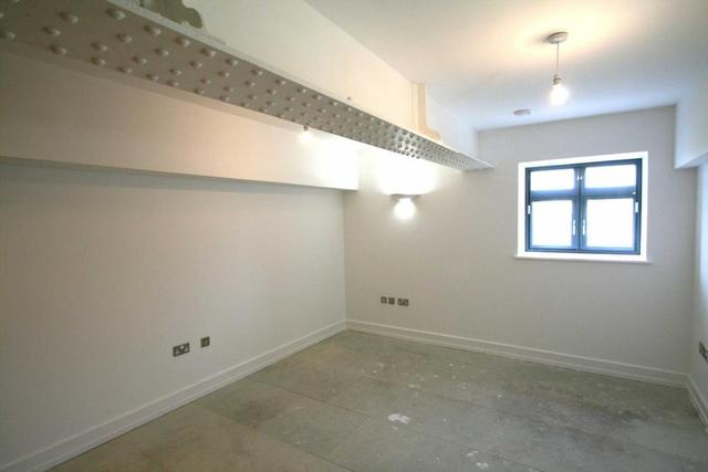  Image of 1 bedroom Flat to rent in Wolverhampton Street Walsall WS2 at Wolverhampton Street, Town Centre, Walsall