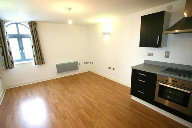  Image of 1 bedroom Flat to rent in Wolverhampton Street Walsall WS2 at 71 Wolverhampton Street, Walsall