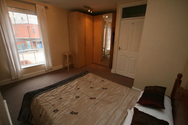  Image of 1 bedroom Flat to rent in Little Station Street Walsall WS2 at Little Station Street, Walsall