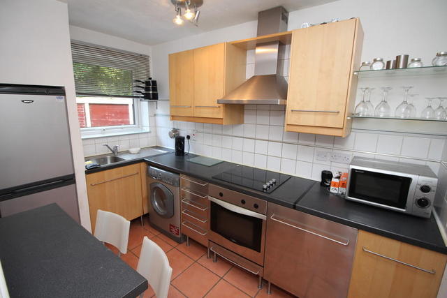  Image of 1 bedroom Flat for sale in Lower Vauxhall Wolverhampton WV1 at Malcom Court
