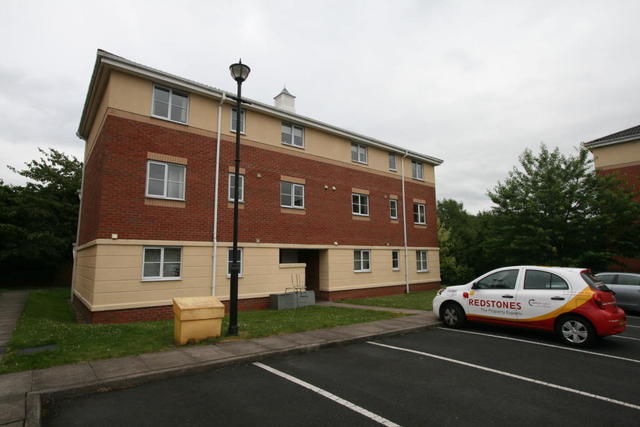  Image of 2 bedroom Flat for sale in Elbow Street Cradley Heath B64 at Elbow Street, Cradley Heath