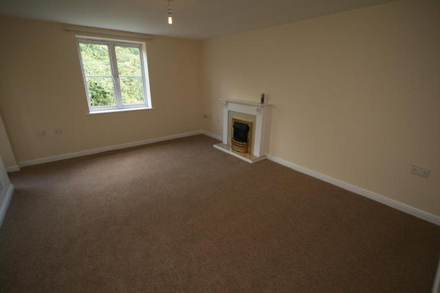  Image of 2 bedroom Flat for sale in Elbow Street Cradley Heath B64 at Elbow Street, Cradley Heath