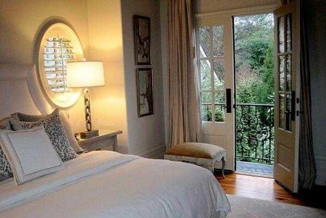  Image of 2 bedroom Flat to rent in Oakwood Court London W14 at A stunning penthouse style flat, Holland Park, London W14