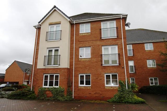 Image of 2 bedroom Flat to rent in The Avenue Darlaston Wednesbury WS10 at The Avenue, Hall Street, Wednesbury