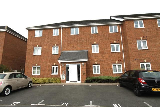  Image of 2 bedroom Flat to rent in Squires Grove Willenhall WV12 at Squires Grove, Willenhall