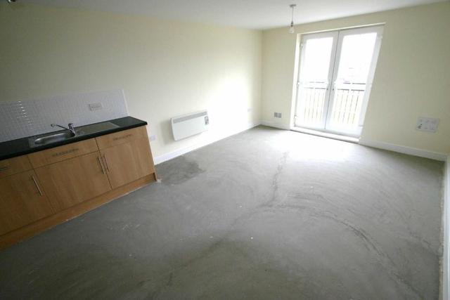  Image of 2 bedroom Flat to rent in Broadwell Road Oldbury B69 at Broadwell Road, Oldbury