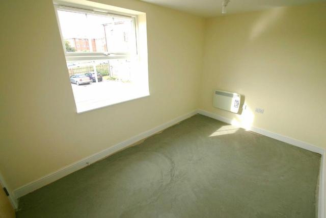 Image of 2 bedroom Flat to rent in Broadwell Road Oldbury B69 at Broadwell Road, Oldbury