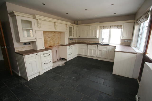  Image of 3 bedroom Detached Bungalow for sale in Stafford Close Bloxwich Walsall WS3 at Stafford Close, Bloxwich