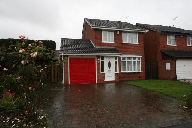  Image of 3 bedroom Detached house for sale in Blackbrook Way Wolverhampton WV10 at Blackbrook Way, Wolverhampton