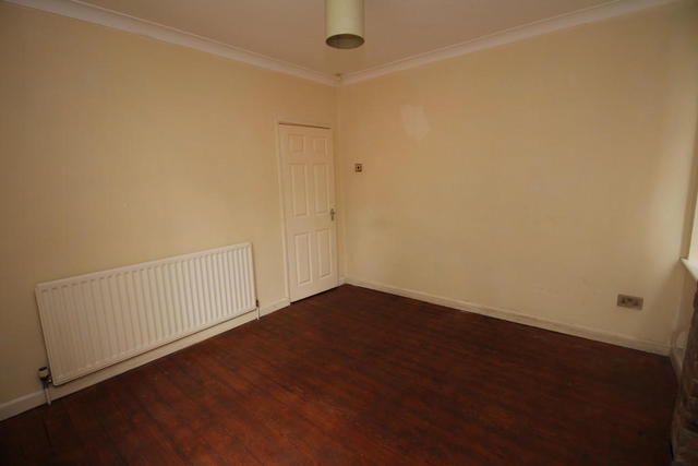  Image of 3 bedroom End of Terrace for sale in Woodfield Avenue Penn Wolverhampton WV4 at Woodfield Avenue, Wolverhampton