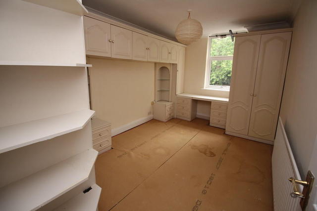  Image of 3 bedroom End of Terrace for sale in Woodfield Avenue Penn Wolverhampton WV4 at Woodfield Avenue, Wolverhampton