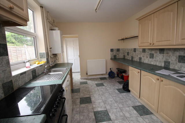  Image of 3 bedroom End of Terrace for sale in Woodfield Avenue Penn Wolverhampton WV4 at Woodfield Avenue, Wolverhampton