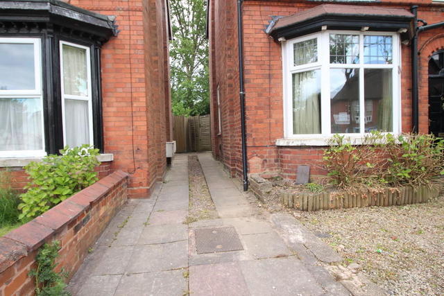  Image of 3 bedroom End of Terrace for sale in Woodfield Avenue Penn Wolverhampton WV4 at Woodfield Avenue, Wolverhampton