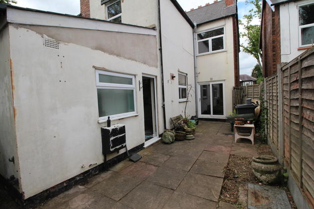  Image of 3 bedroom End of Terrace for sale in Woodfield Avenue Penn Wolverhampton WV4 at Woodfield Avenue, Wolverhampton