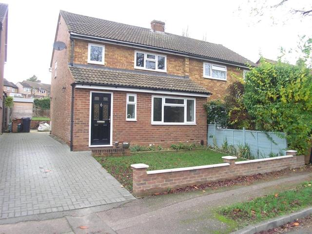  Image of 3 bedroom Semi-Detached house for sale in Lower Park Crescent Bishop