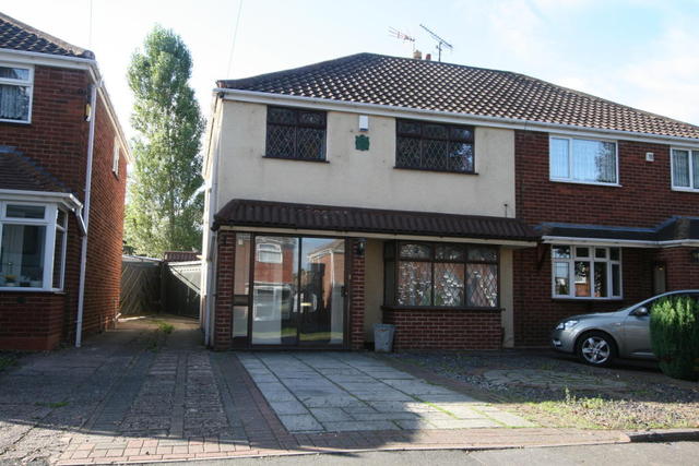  Image of 3 bedroom Semi-Detached house for sale in Almond Avenue Yew Tree Estate Walsall WS5 at Almond Avenue, Walsall