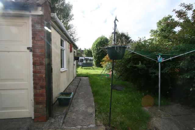  Image of 3 bedroom Semi-Detached house for sale in Almond Avenue Yew Tree Estate Walsall WS5 at Almond Avenue, Walsall