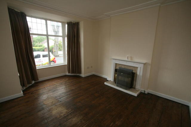  Image of 3 bedroom Semi-Detached house for sale in Woodfield Avenue Penn Wolverhampton WV4 at Woodfield Avenue, Wolverhampton