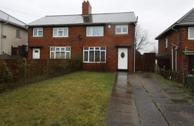  Image of 3 bedroom Semi-Detached house to rent in Harden Road Walsall WS3 at Harden Road, Bloxwich