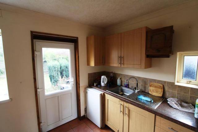  Image of 3 bedroom Semi-Detached house to rent in Chantry Avenue Bloxwich Walsall WS3 at Chantry Avenue, Bloxwich