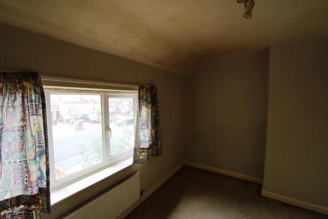  Image of 3 bedroom Semi-Detached house to rent in Chantry Avenue Bloxwich Walsall WS3 at Chantry Avenue, Bloxwich