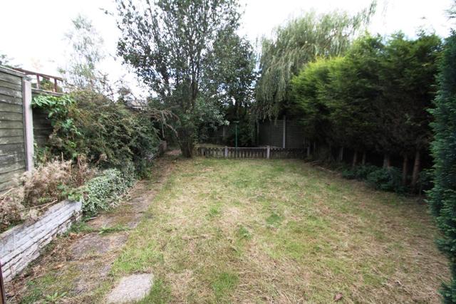  Image of 3 bedroom Semi-Detached house to rent in Chantry Avenue Bloxwich Walsall WS3 at Chantry Avenue, Bloxwich