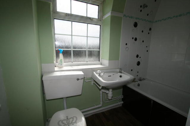  Image of 3 bedroom Semi-Detached house to rent in Yew Place Newcastle-under-Lyme ST5 at Yew Place, Chesterton, Newcastle Under Lyme