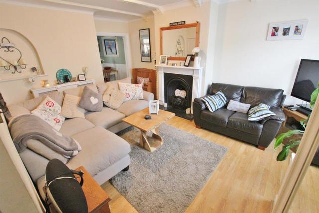  Image of 3 bedroom Terraced house for sale in Portfield Close Christchurch BH23 at Portfield Close, Christchurch