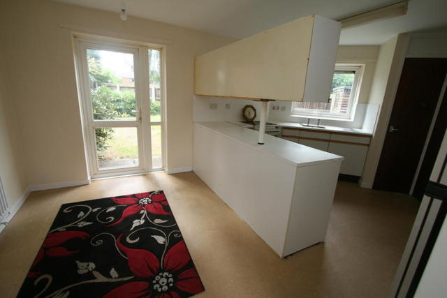  Image of 3 bedroom Terraced house for sale in Bowling Green Close Darlaston Wednesbury WS10 at Bowling Green Close, Wednesbury