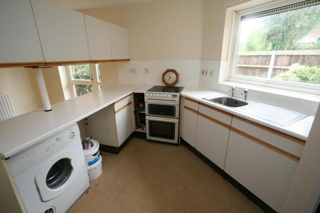  Image of 3 bedroom Terraced house for sale in Bowling Green Close Darlaston Wednesbury WS10 at Bowling Green Close, Wednesbury