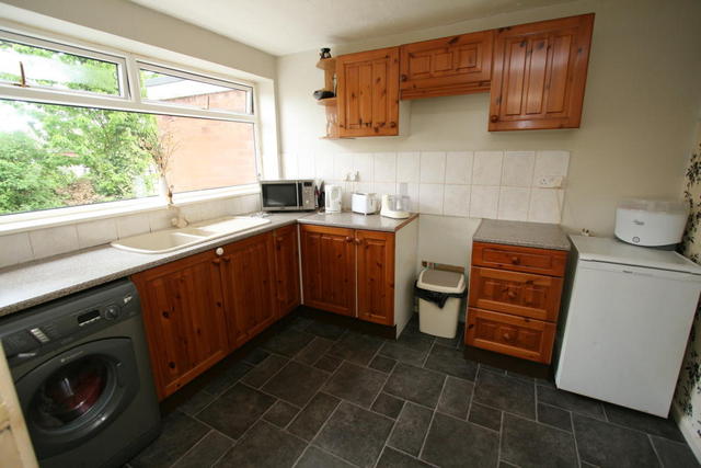  Image of 3 bedroom Terraced house for sale in Franchise Gardens Darlaston Wednesbury WS10 at Franchise Gardens, Wednesbury