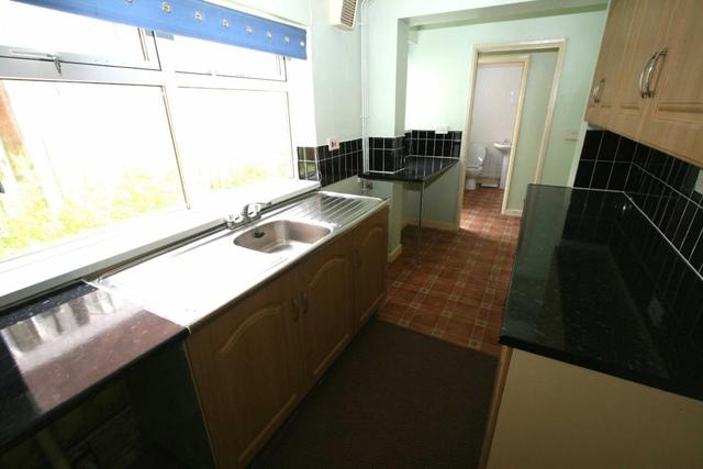  Image of 3 bedroom Terraced house to rent in Darlaston Road Walsall WS2 at Darlaston Road, Walsall