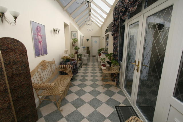  Image of 4 bedroom Detached house for sale in Queen Elizabeth Avenue Walsall WS2 at Queen Elizabeth Avenue, Bentley