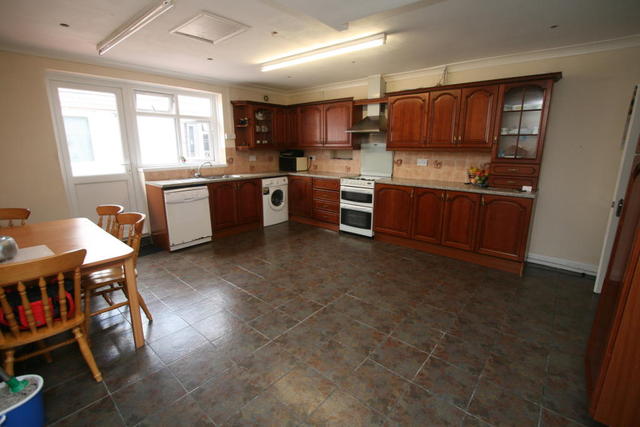  Image of 4 bedroom Semi-Detached house for sale in Bescot Crescent Walsall WS1 at Bescot Crescent, Walsall