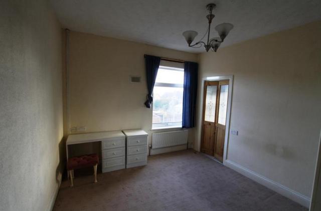  Image of 4 bedroom Semi-Detached house to rent in Bury Hill Road Oldbury B69 at Bury Hill Road, Oldbury, B69