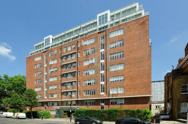  Image of Studio flat to rent in Old Brompton Road London SW7 at Roland House, Old Brompton Road, South Kensington, SW7