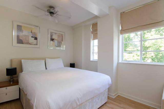  Image of Studio flat to rent in Old Brompton Road London SW7 at Roland House, Old Brompton Road, South Kensington, SW7
