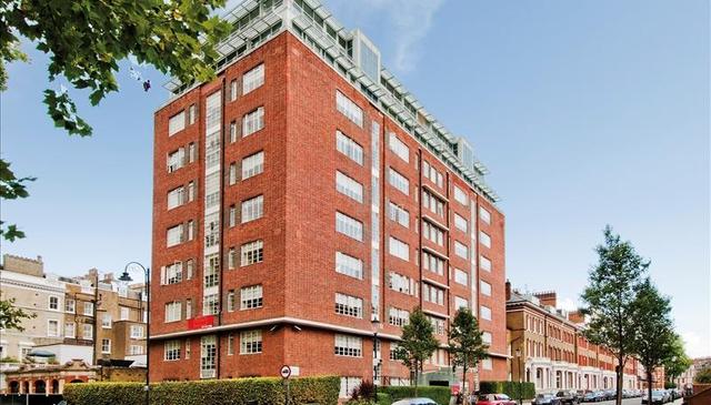  Image of Studio flat to rent in Old Brompton Road London SW7 at Roland House, Old Brompton Road, South Kensington, SW7