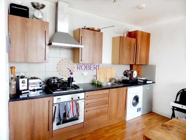  Image of 1 bedroom Flat to rent in Queensbridge Road London E8 at Queensbridge Road, Dalston, E8
