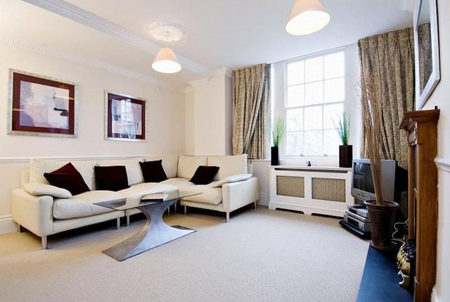  Image of 2 bedroom Flat to rent in Hanson Street London W1W at Hanson Street, Fitzrovia, W1W