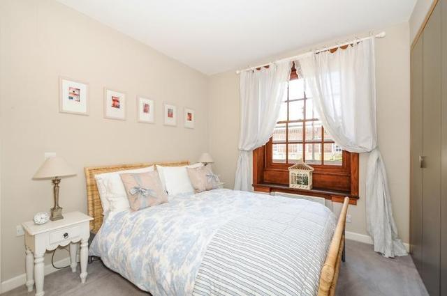  Image of 2 bedroom Flat to rent in Mortimer Street London W1T at Fitzroy Street, Fitzrovia, W1T