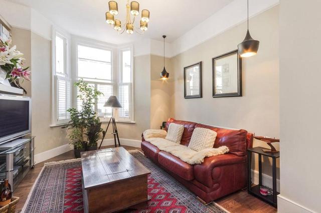  Image of 2 bedroom Flat to rent in Wells Street London W1T at Wells Street, Fitzrovia, W1T