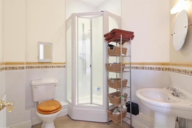  Image of 2 bedroom Flat to rent in Vereker Road London W14 at Vereker Road, London, W14