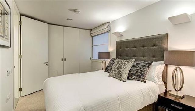  Image of 2 bedroom Flat to rent in Fulham Road London SW3 at FULHAM ROAD, CHELSEA, SW3
