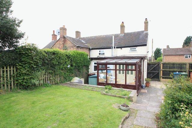  Image of 3 bedroom Cottage for sale in Dickys Lane Woodseaves Stafford ST20 at Villa Cottage, Dickys Lane, Woodseaves. ST20 0LB