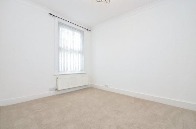  Image of 3 bedroom Semi-Detached house for sale in Chelsham Road South Croydon CR2 at Chelsham Road, South Croydon